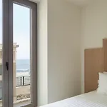 La 4*