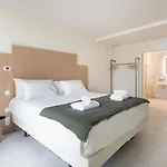 La Отель 4*