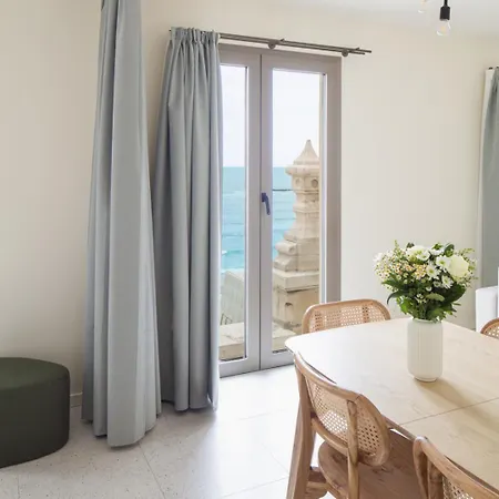 La 4* Biarritz
