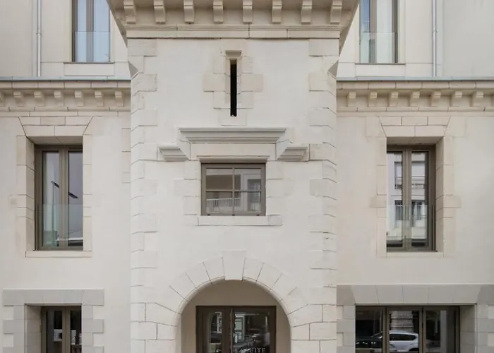 La Отель Биарриц