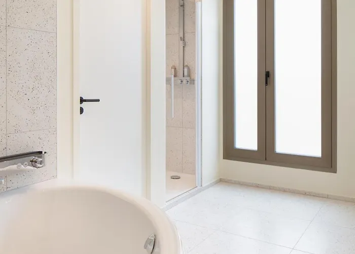 La 4* Биарриц